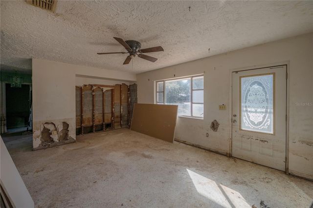 34745 GARDENIA WAY, Dade City, FL 33523