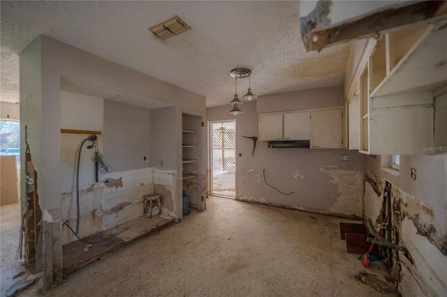 34745 GARDENIA WAY, Dade City, FL 33523