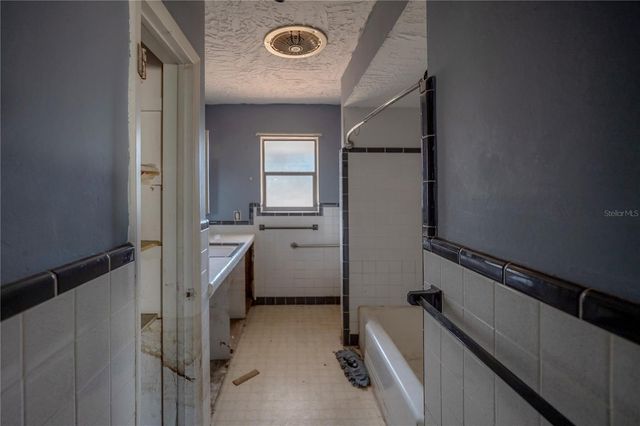 34745 GARDENIA WAY, Dade City, FL 33523