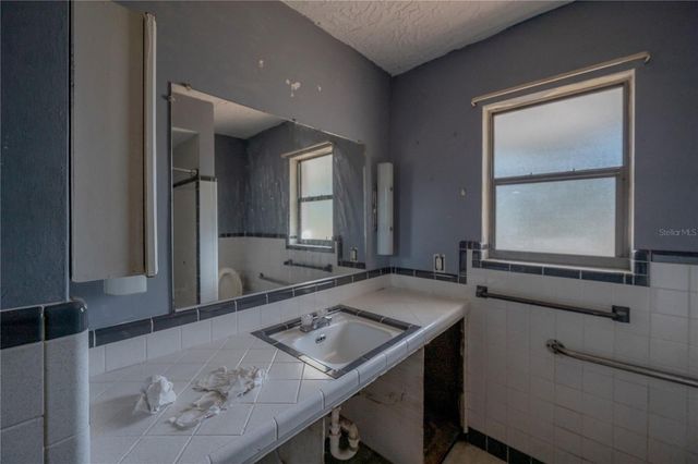 34745 GARDENIA WAY, Dade City, FL 33523