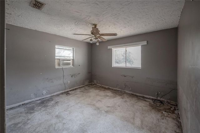 34745 GARDENIA WAY, Dade City, FL 33523