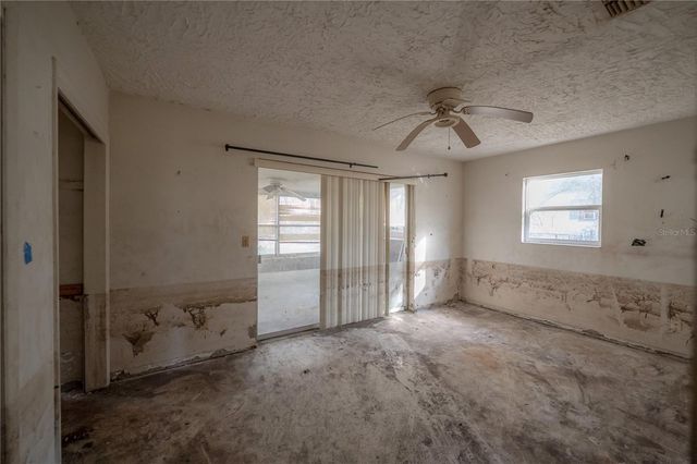 34745 GARDENIA WAY, Dade City, FL 33523