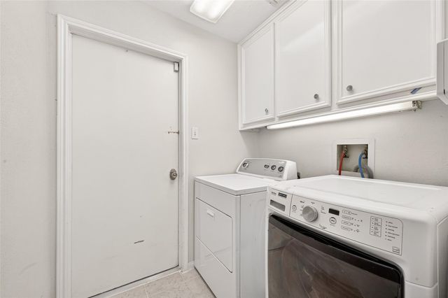 15343 Meadow Village Drive, Houston, TX 77095