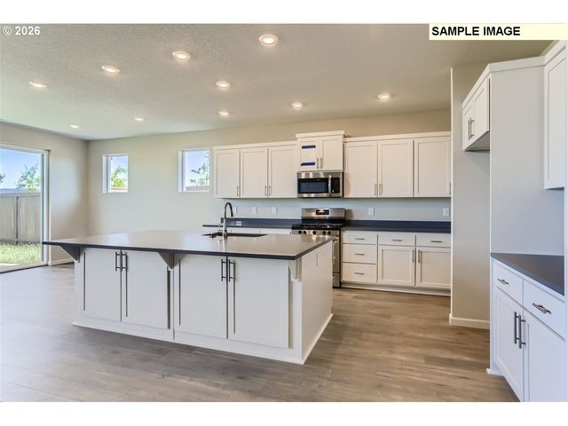 4012 Ne 188TH Cir, Vancouver, WA 98686