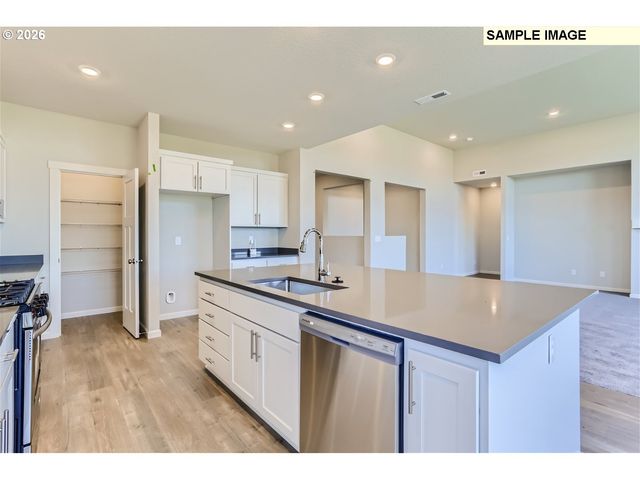 4012 Ne 188TH Cir, Vancouver, WA 98686