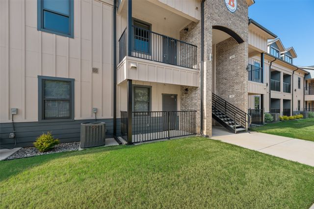 4225 Bernice Street, Haltom City, TX 76117