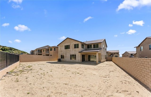 11838 Canoga Avenue, Chatsworth, CA 91311