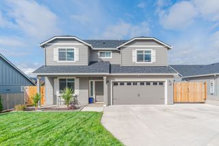 1759 Carrera Circle, Medford, OR 97504