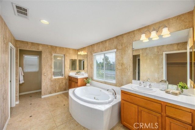 8574 Lourenco Lane, Eastvale, CA 92880