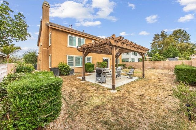 8574 Lourenco Lane, Eastvale, CA 92880