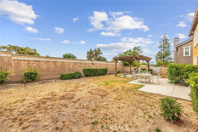 8574 Lourenco Lane, Eastvale, CA 92880