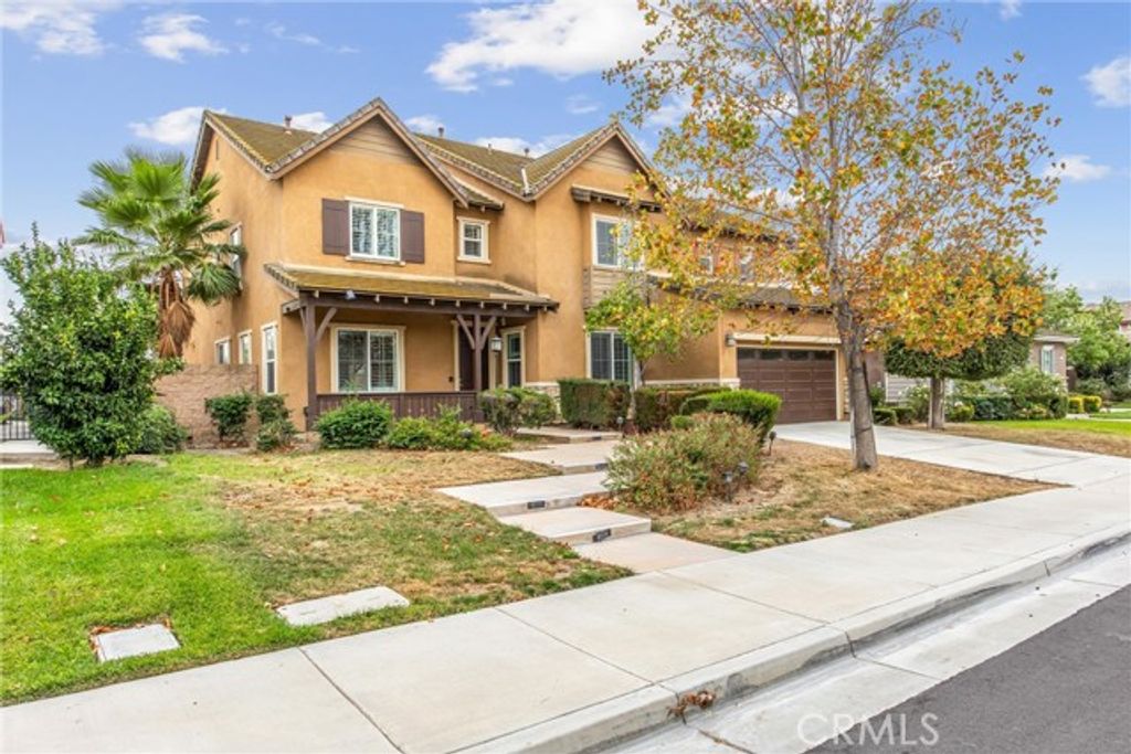 8574 Lourenco Lane, Eastvale, CA 92880