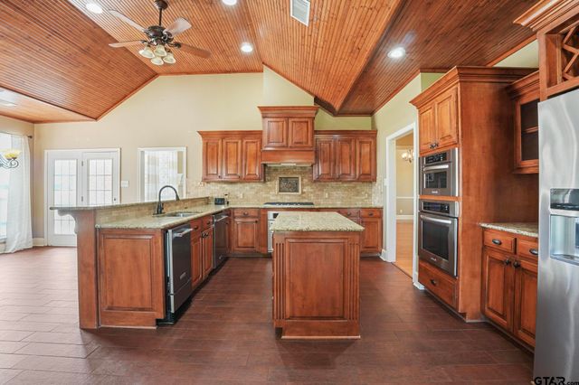 20141 CR 173, Bullard, TX 75757
