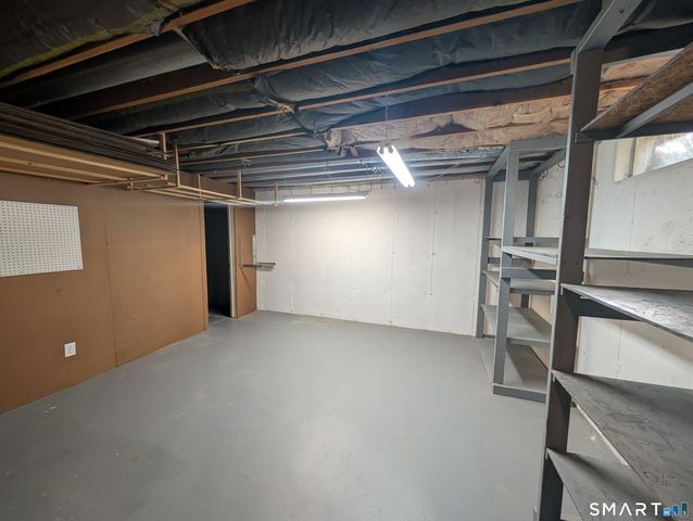 230 Shagbark Drive 230, Derby, CT 06418