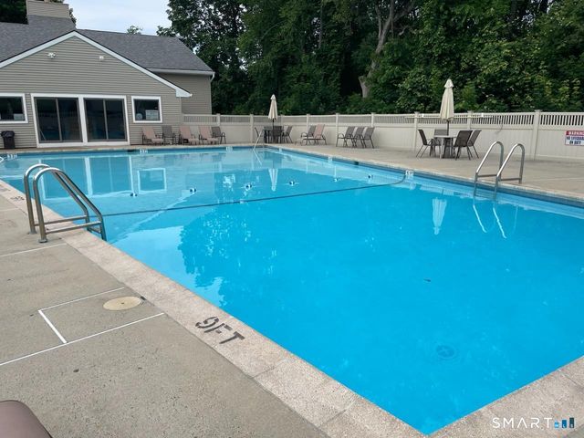 230 Shagbark Drive 230, Derby, CT 06418