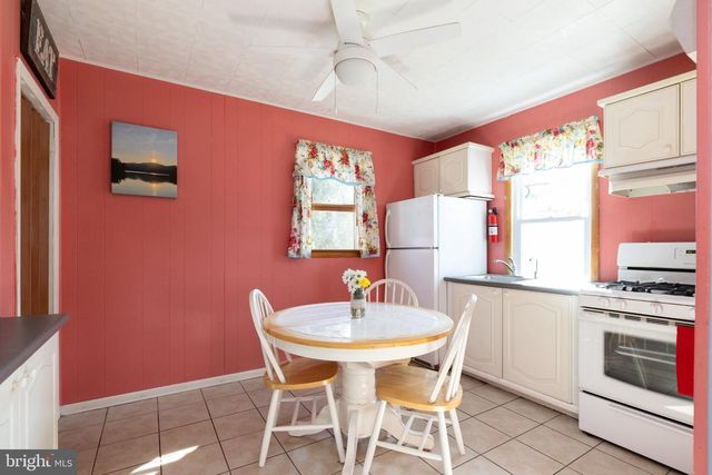 205 FOURTH AVE, Mt Ephraim, NJ 08059