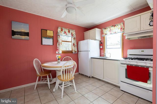 205 FOURTH AVE, Mt Ephraim, NJ 08059