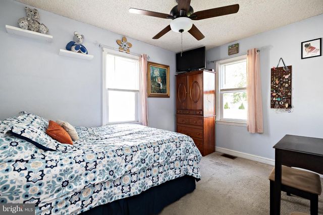 205 FOURTH AVE, Mt Ephraim, NJ 08059