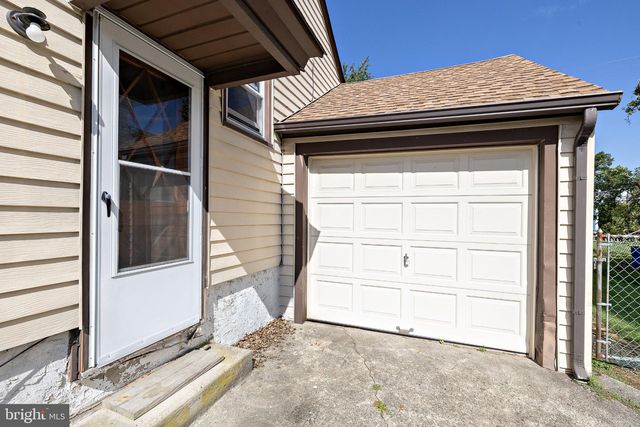205 FOURTH AVE, Mt Ephraim, NJ 08059
