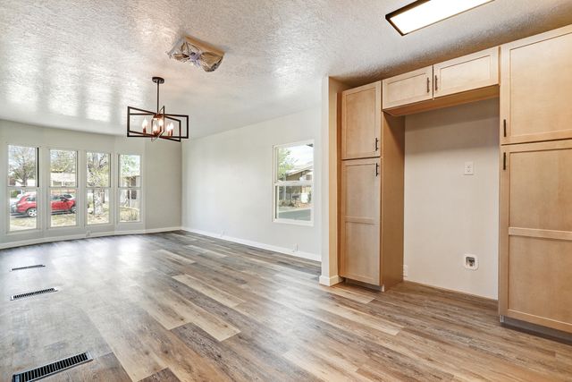 7112 Pan American NE 187, Albuquerque, NM 87109