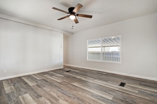 7112 Pan American NE 187, Albuquerque, NM 87109