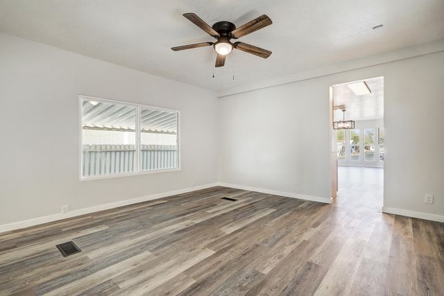 7112 Pan American NE 187, Albuquerque, NM 87109