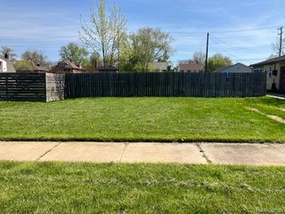 664 Ashland Street, Detroit, MI 48215