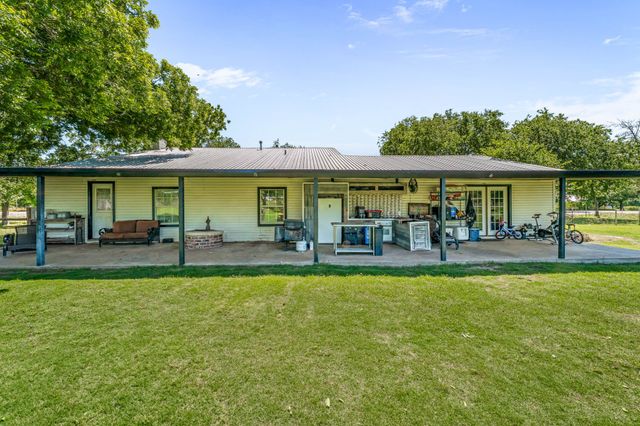 40248 FM 2481, Hico, TX 76457