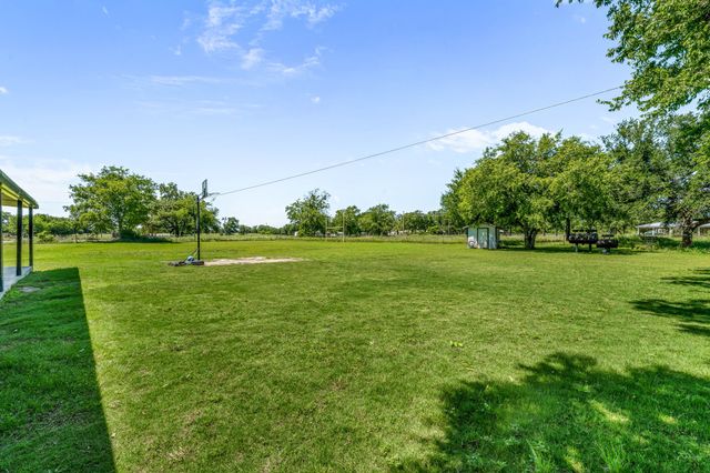 40248 FM 2481, Hico, TX 76457