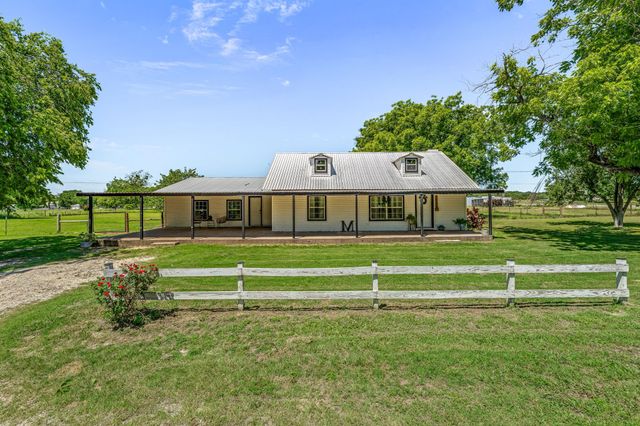 40248 FM 2481, Hico, TX 76457