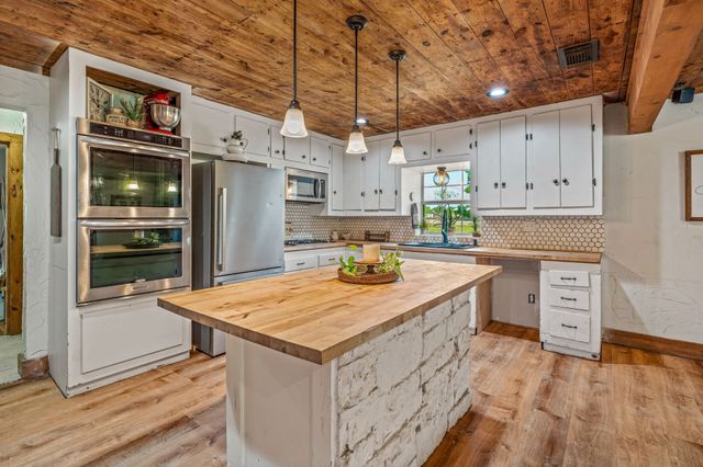 40248 FM 2481, Hico, TX 76457