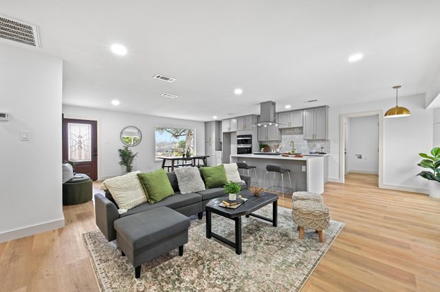 1804 Kendra CV, Austin, TX 78757