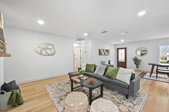 1804 Kendra CV, Austin, TX 78757