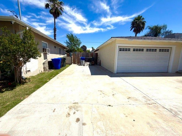 3892 Kenneth, Jurupa Valley, CA 92509
