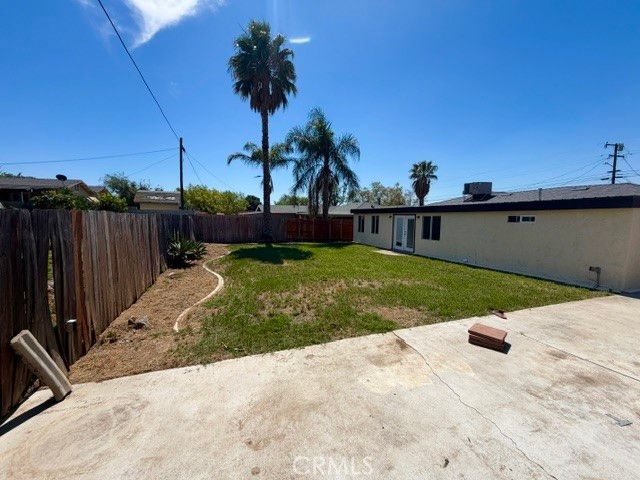 3892 Kenneth, Jurupa Valley, CA 92509