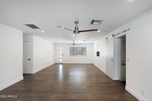 632 N 74th Place, Scottsdale, AZ 85257