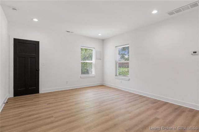 1202 Naghel Street, New Albany, IN 47150