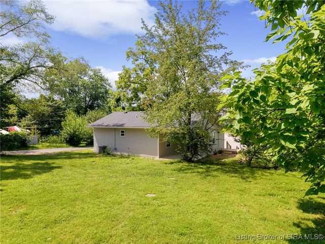 1202 Naghel Street, New Albany, IN 47150