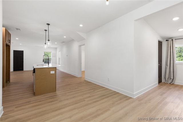 1202 Naghel Street, New Albany, IN 47150