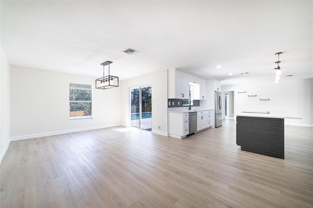 188 Martin Circle, Royal Palm Beach, FL 33411