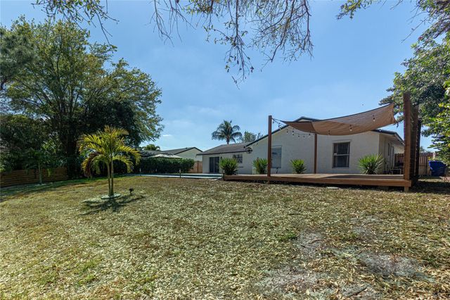 188 Martin Circle, Royal Palm Beach, FL 33411