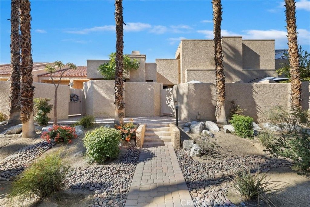 Image 1 of property listing at 73422 Irontree, Palm Desert, CA 92260