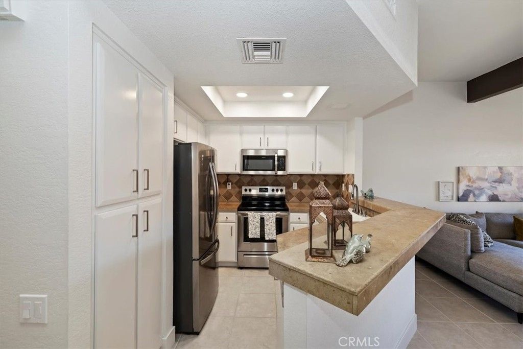 Image 13 of property listing at 73422 Irontree, Palm Desert, CA 92260
