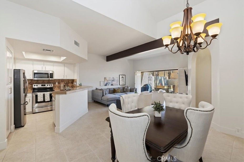 Image 8 of property listing at 73422 Irontree, Palm Desert, CA 92260