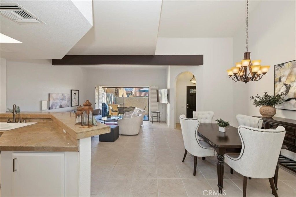 Image 9 of property listing at 73422 Irontree, Palm Desert, CA 92260