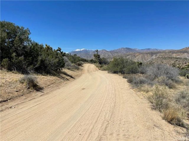 54589 Hoopa Trail, Yucca Valley, CA 92284