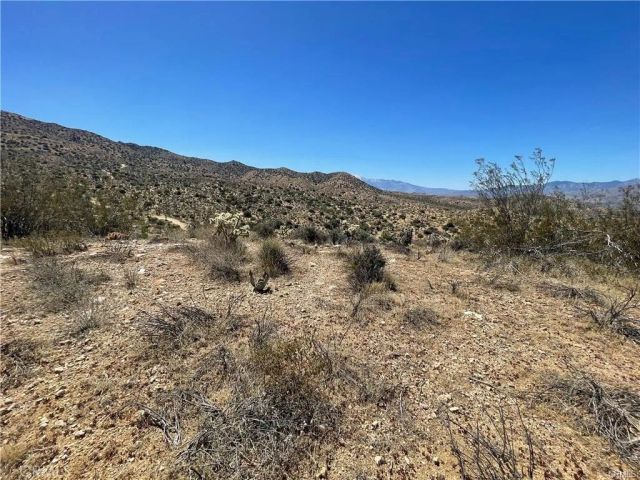 54589 Hoopa Trail, Yucca Valley, CA 92284