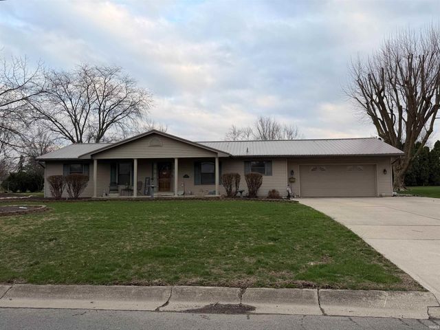 1118 W Water Street, Berne, IN 46711