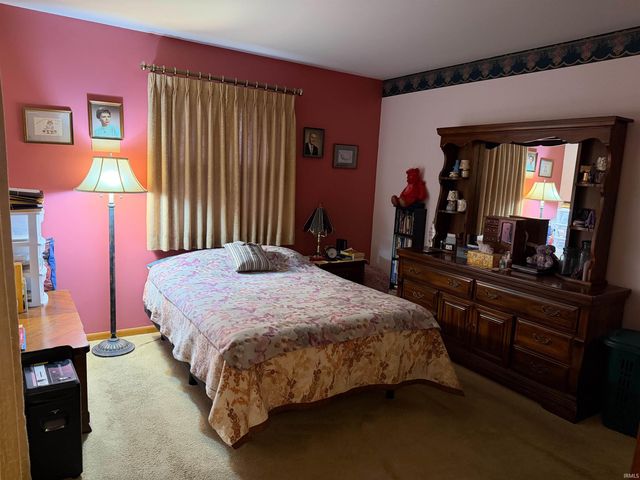 1118 W Water Street, Berne, IN 46711