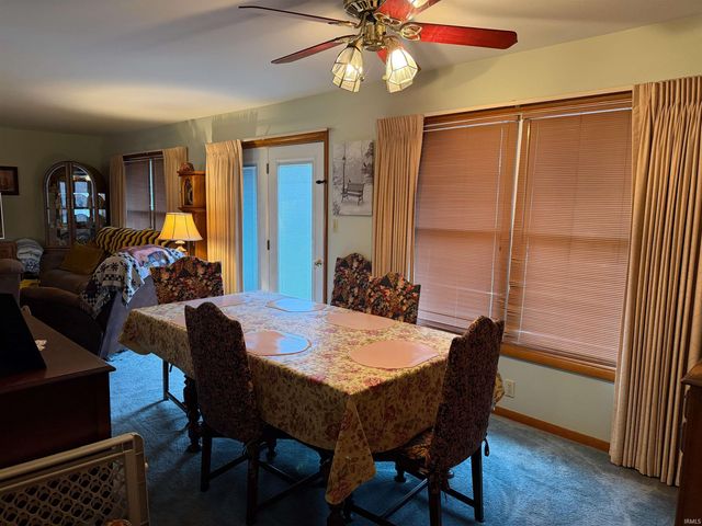 1118 W Water Street, Berne, IN 46711